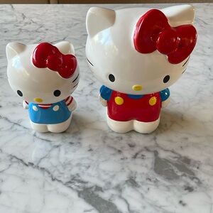 Hello Kitty bank and pencil cup set. New